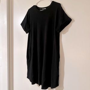 *💙 5 for $20* Black t-shirt dress